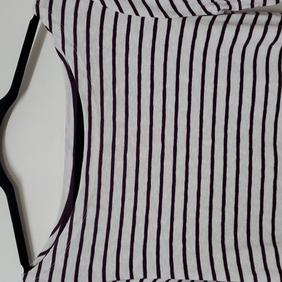 Time and Tru blouse - Picture 5 of 5